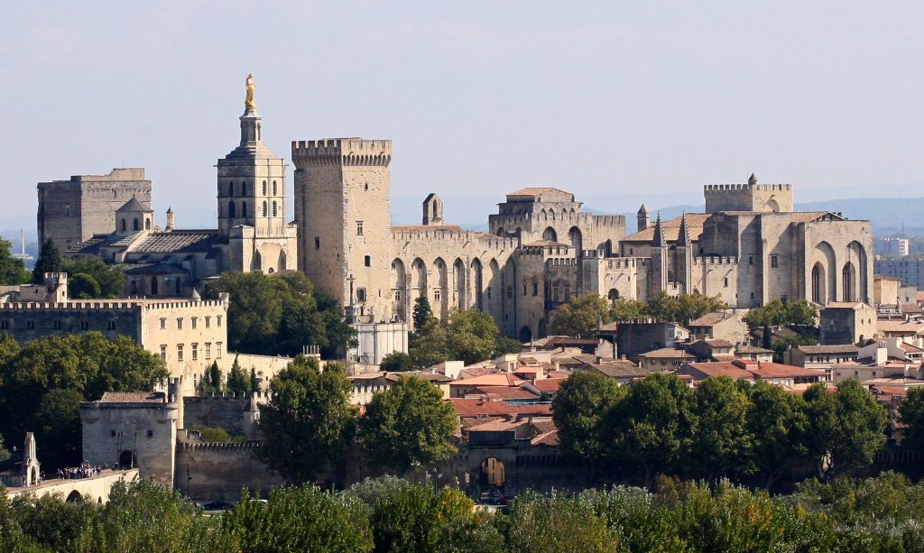 Avignon,_Palais_des_Papes_depuis_Tour_Philippe_le_Bel_by_JM_Rosier
